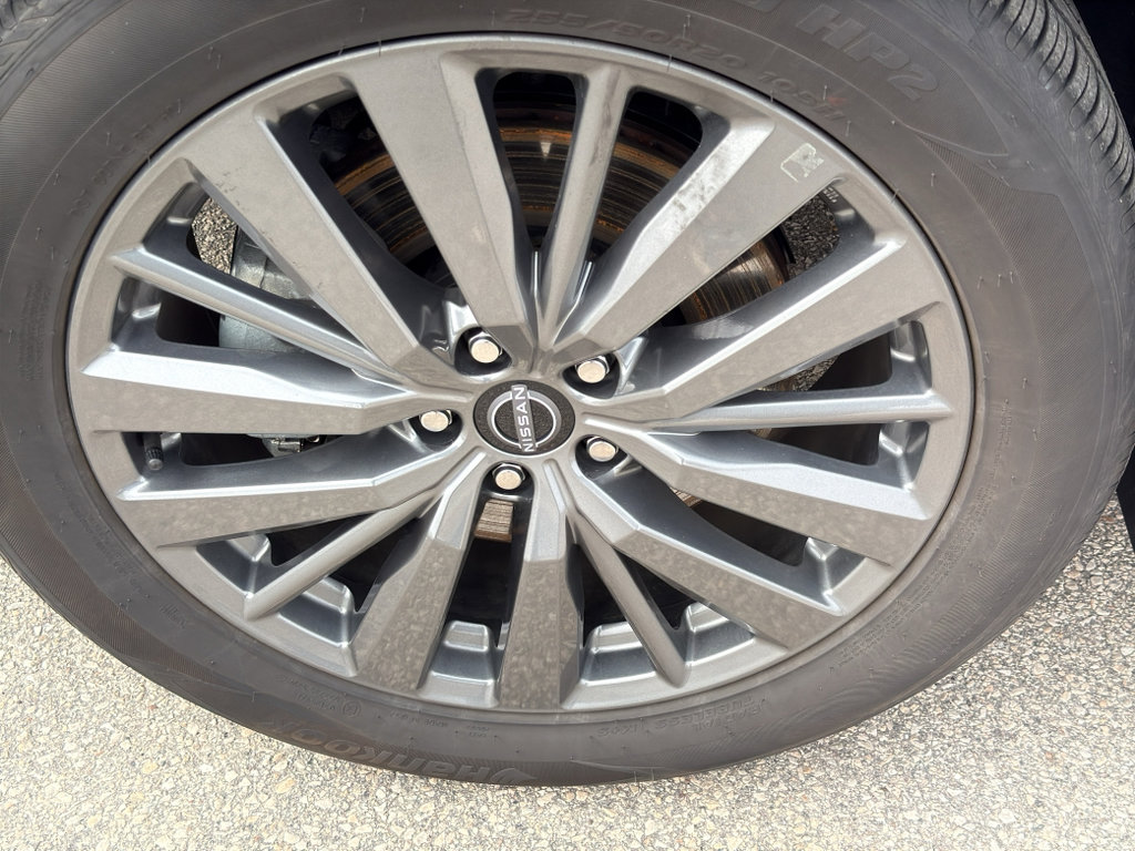 Certified 2025 Nissan Pathfinder SL w/ SL Premium Package image 9