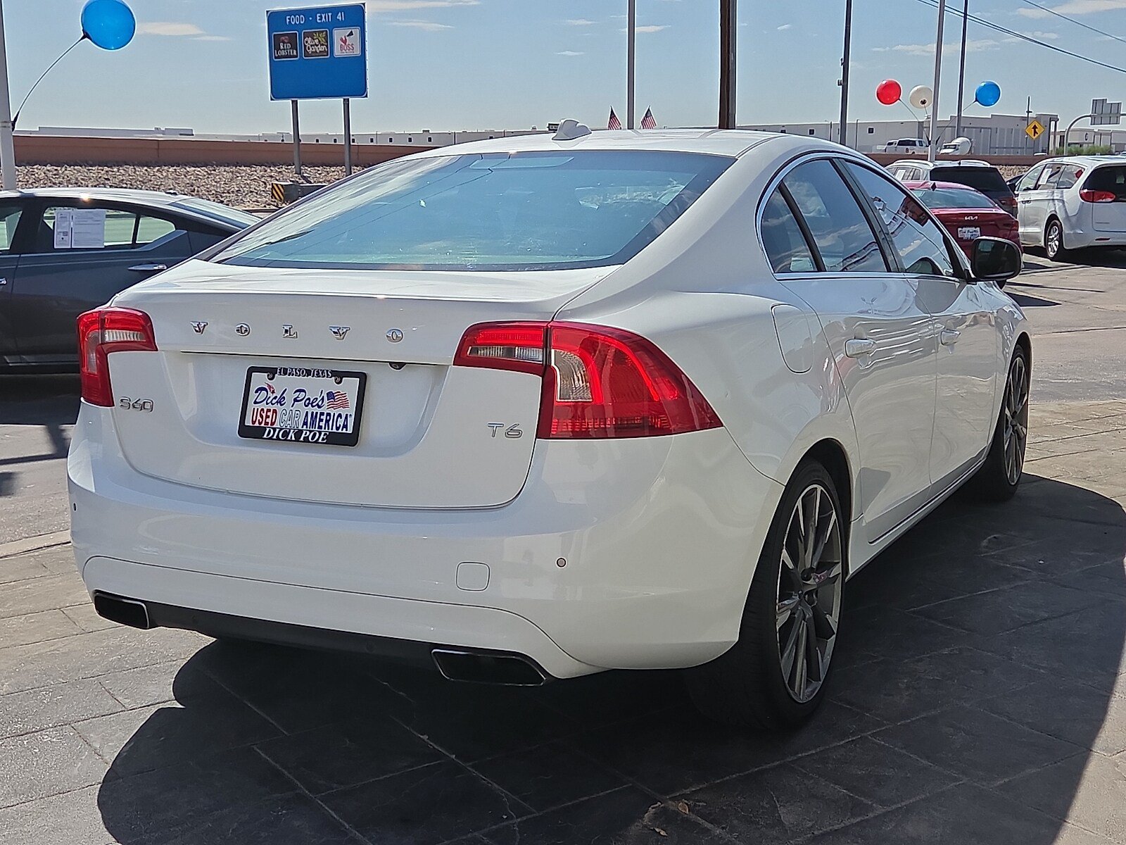 Used 2015 Volvo S60 T6 Platinum FWD image 5