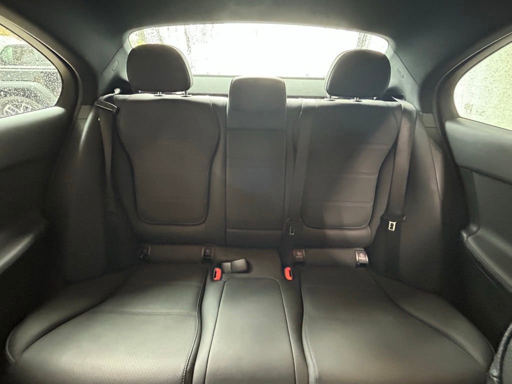 Used 2025 Mercedes-Benz C 300 4MATIC Sedan image 13