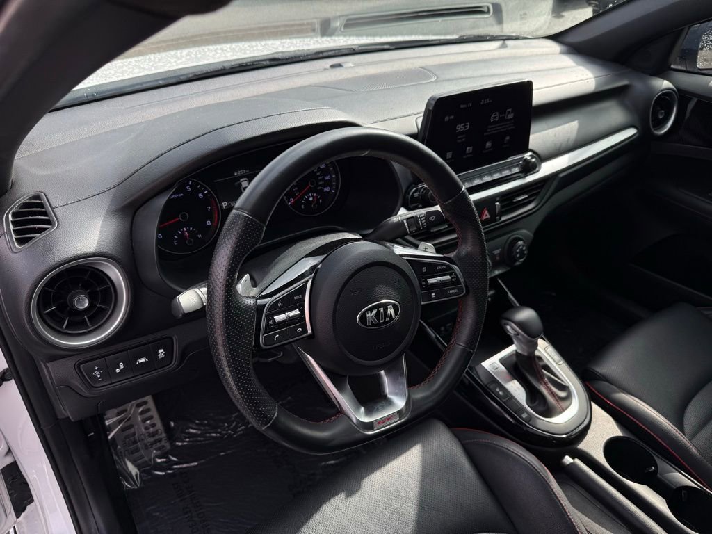 Used 2021 Kia Forte GT w/ GT2 Package image 19