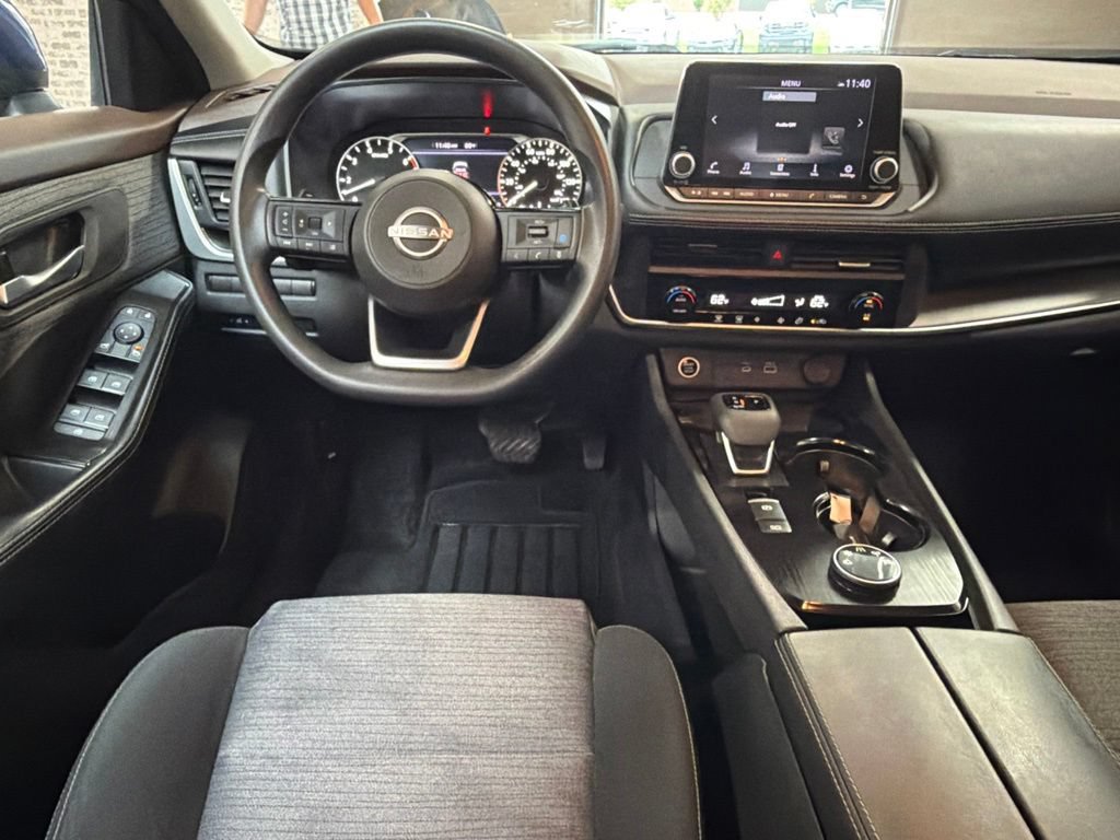 Used 2023 Nissan Rogue SV AWD/4WD image 15