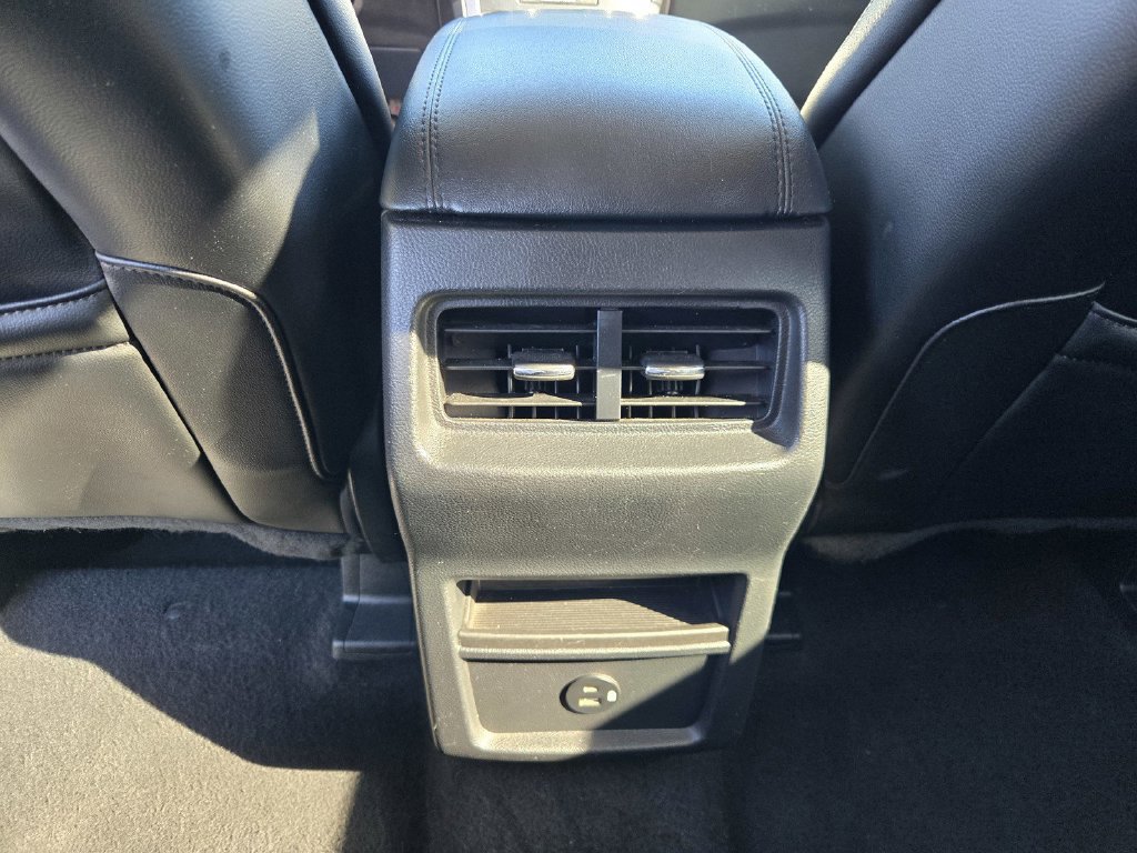 Used 2022 Ford Edge SEL AWD/4WD image 12