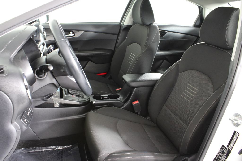 Used 2019 Kia Forte S w/ S Premium Package image 19
