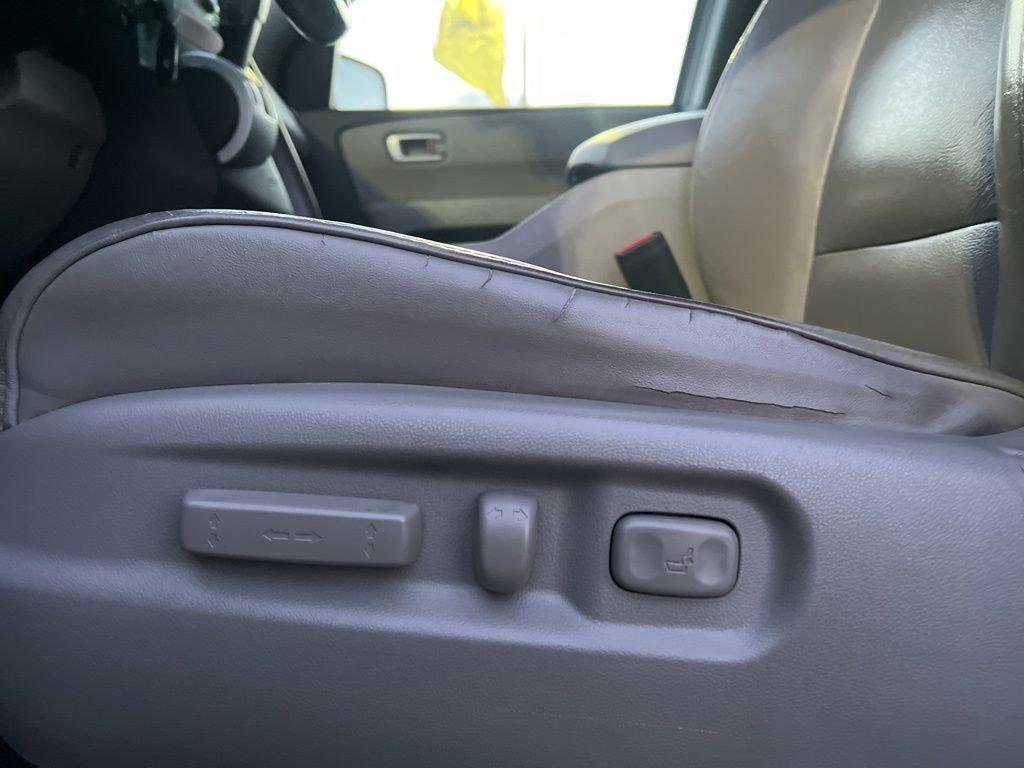 Used 2011 Honda Pilot EX-L image 12