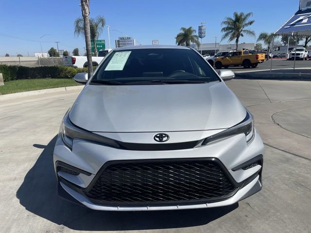 Used 2024 Toyota Corolla SE image 3