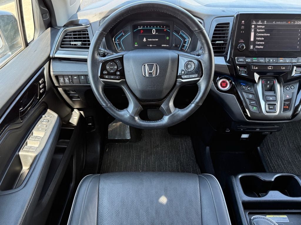 Used 2024 Honda Odyssey Elite image 17