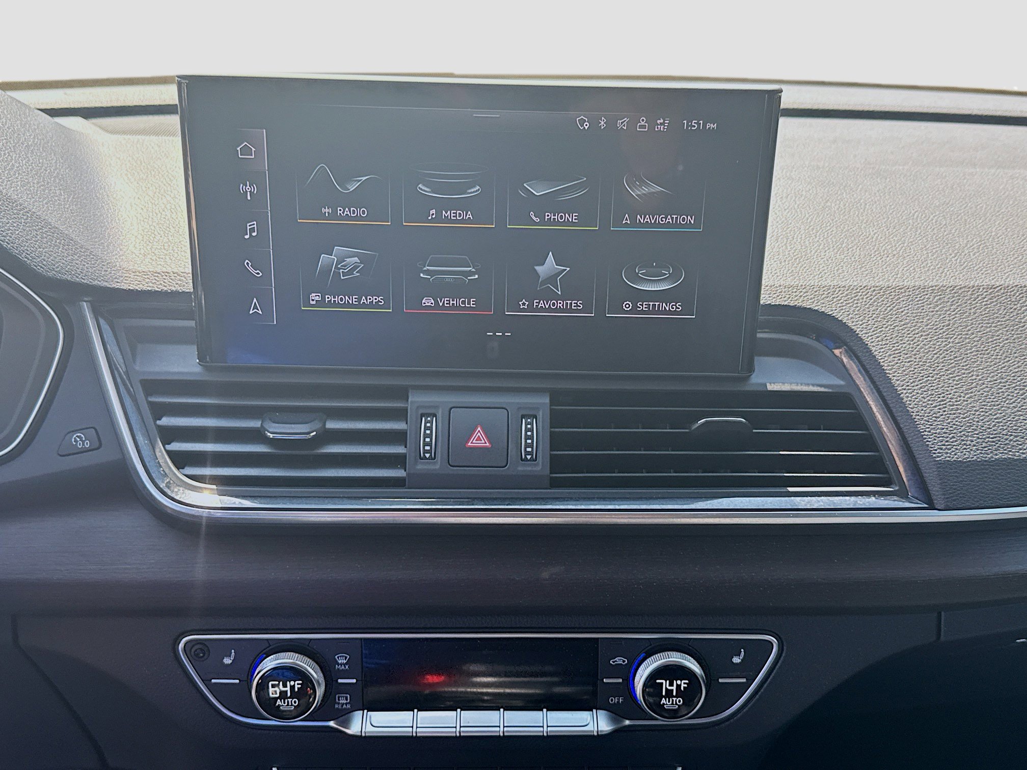 Used 2021 Audi Q5 Premium Plus w/ Premium Plus Package image 12