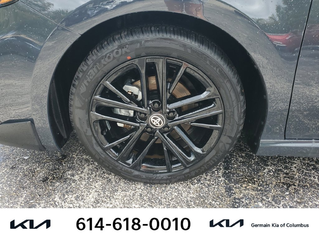 Used 2026 Toyota Camry SE FWD image 12
