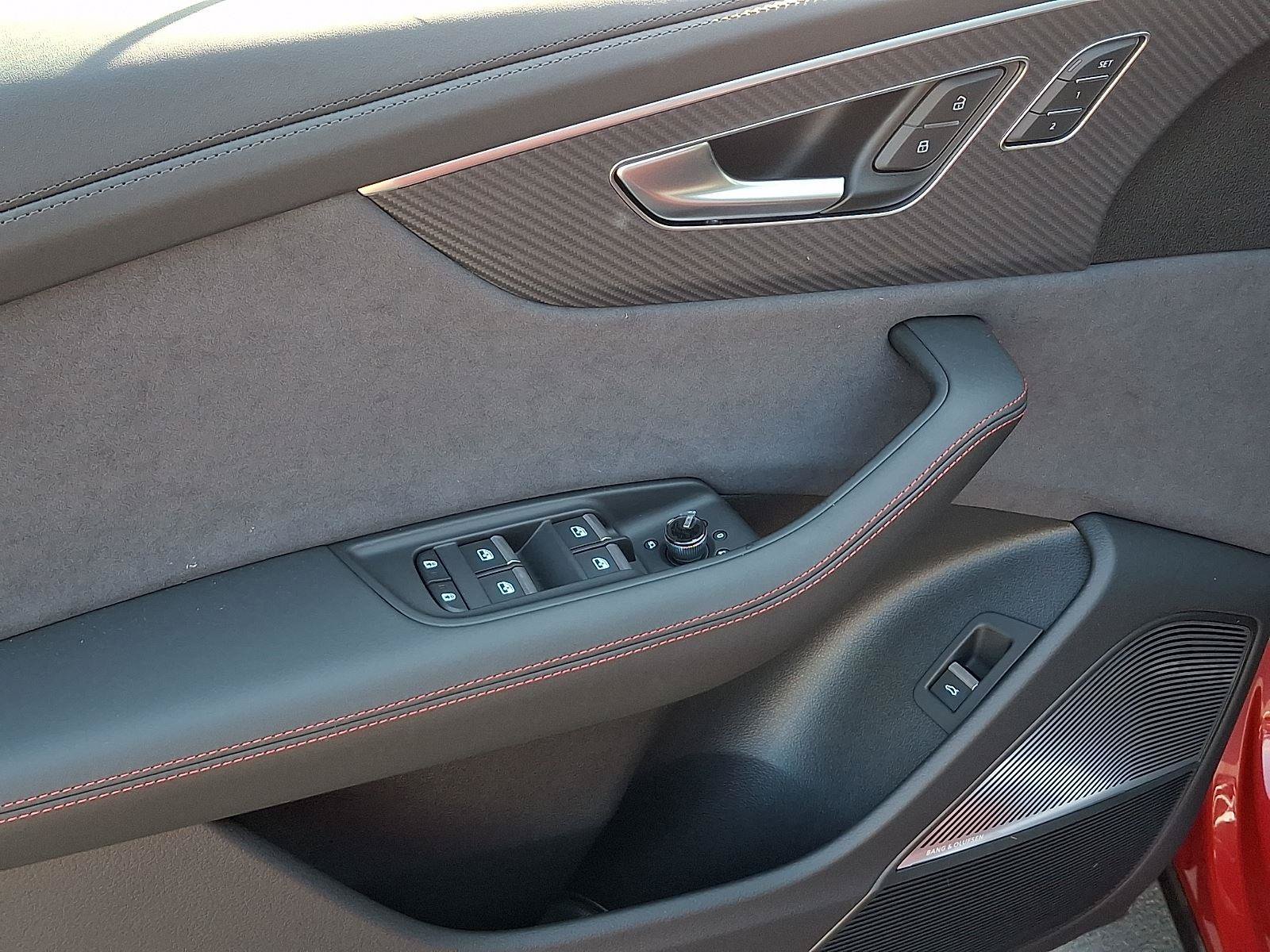 New 2026 Audi SQ8 Prestige AWD/4WD image 10
