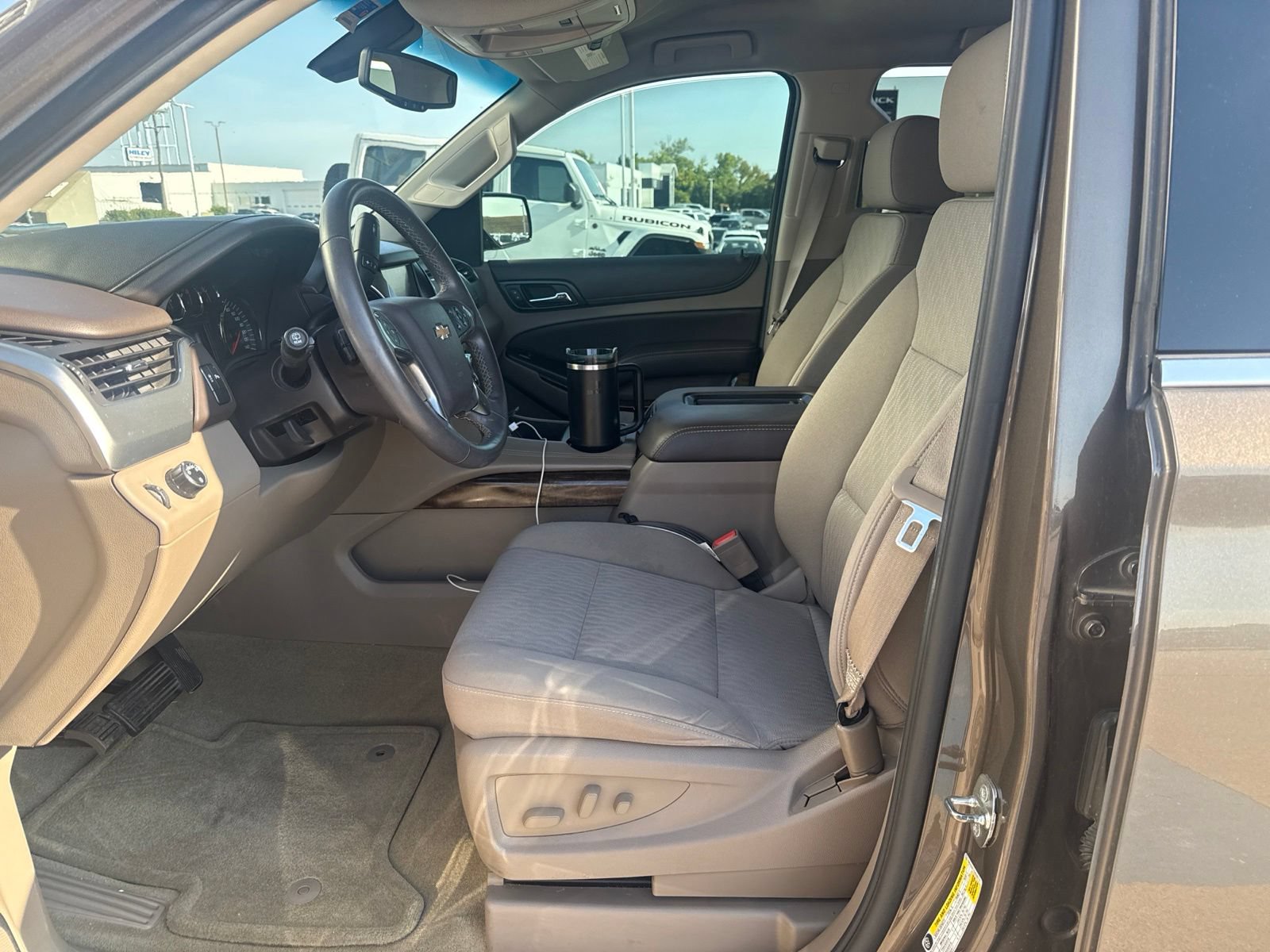 Used 2016 Chevrolet Tahoe LS RWD image 13