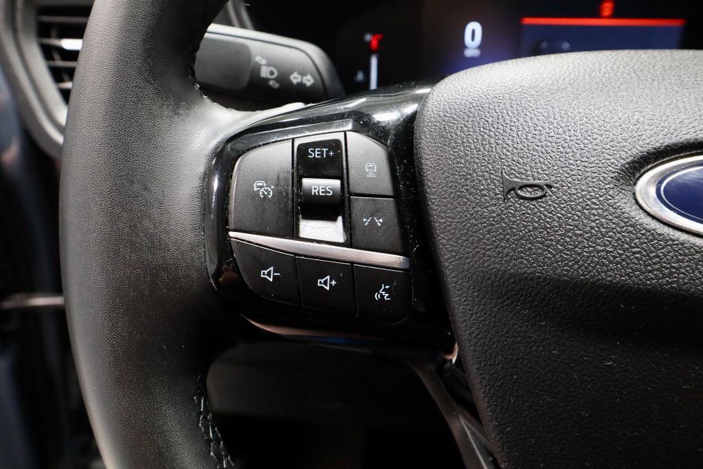 Certified 2023 Ford Escape SE FWD image 29