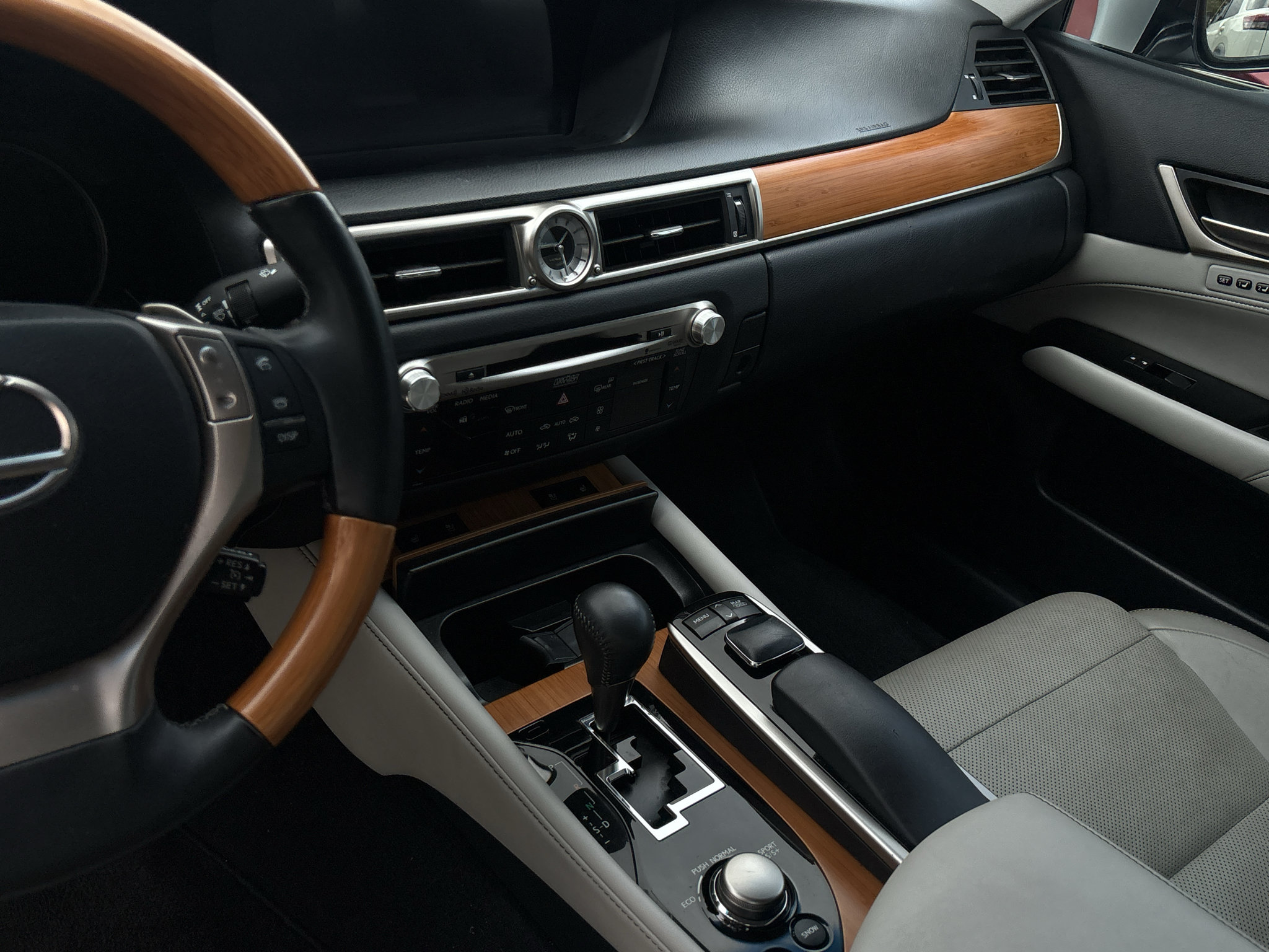 Used 2013 Lexus GS 450h w/ Luxury Pkg RWD image 11