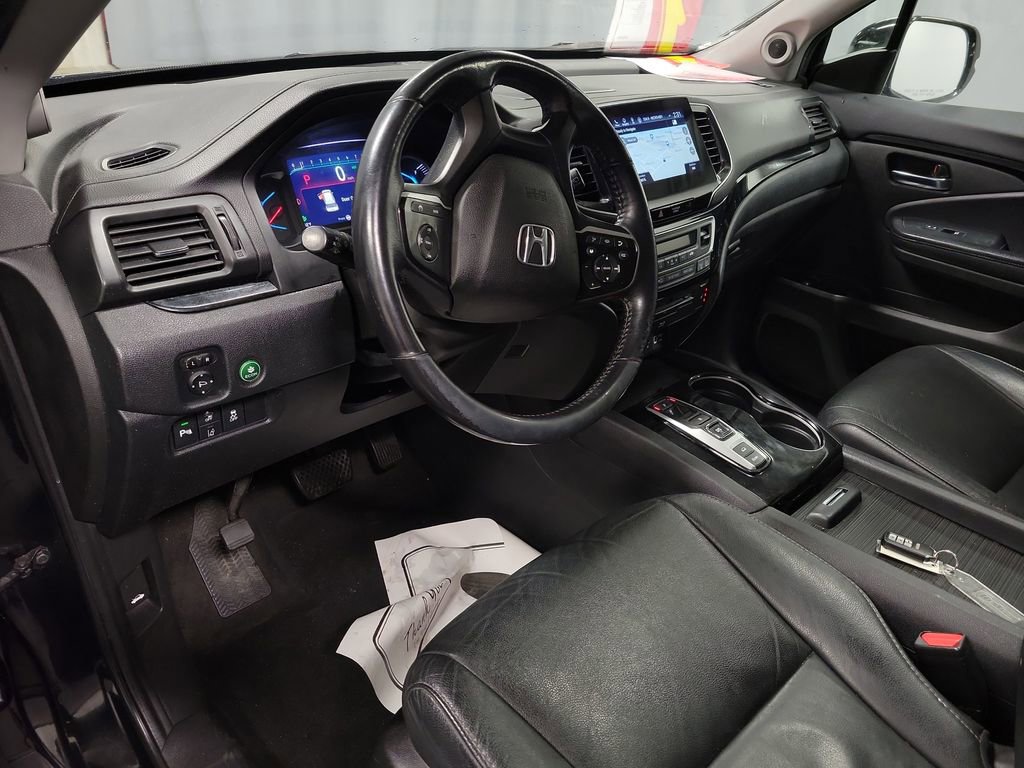 Used 2021 Honda Pilot Touring image 13