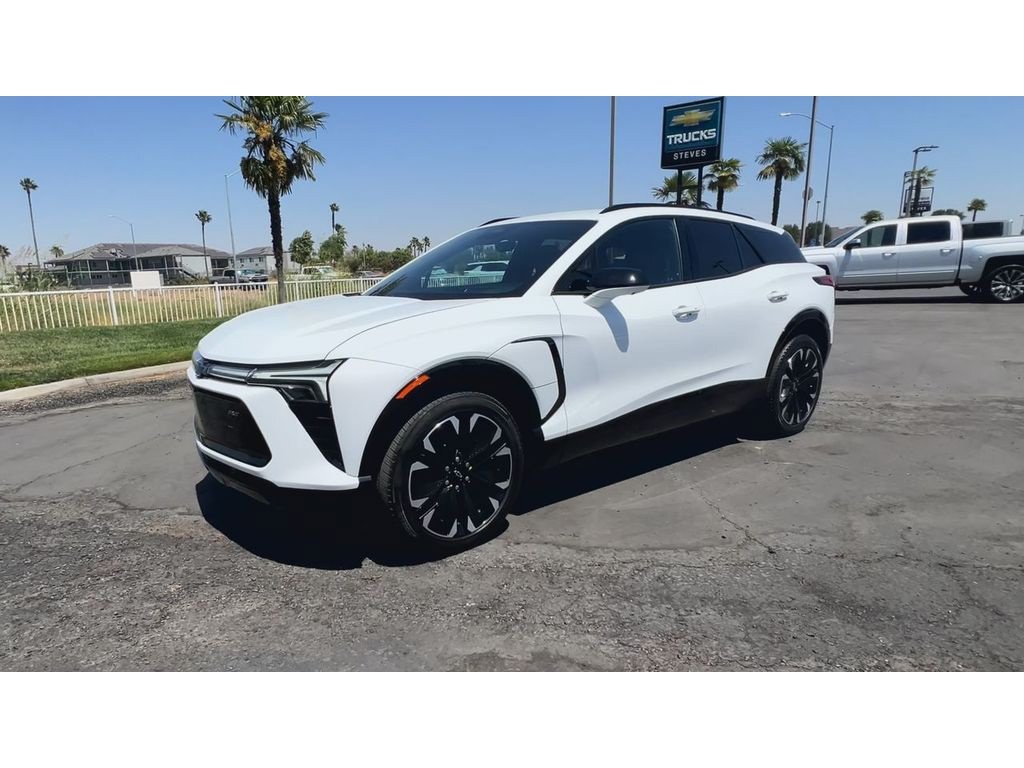 Certified 2024 Chevrolet Blazer EV RS AWD/4WD image 8
