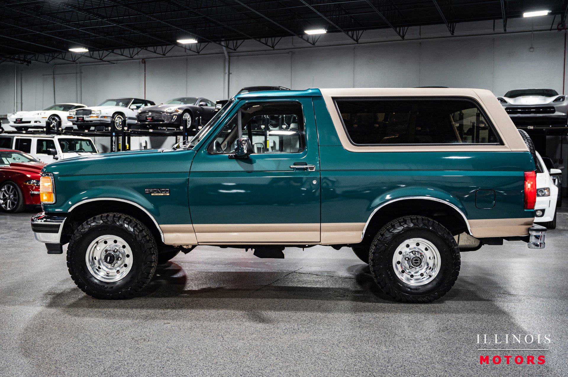 Used 1996 Ford Bronco Eddie Bauer image 2