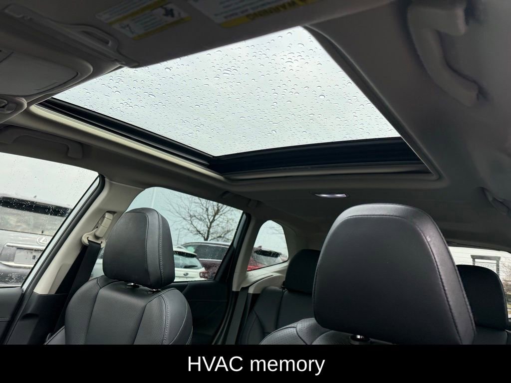 Used 2023 Subaru Forester Touring image 7