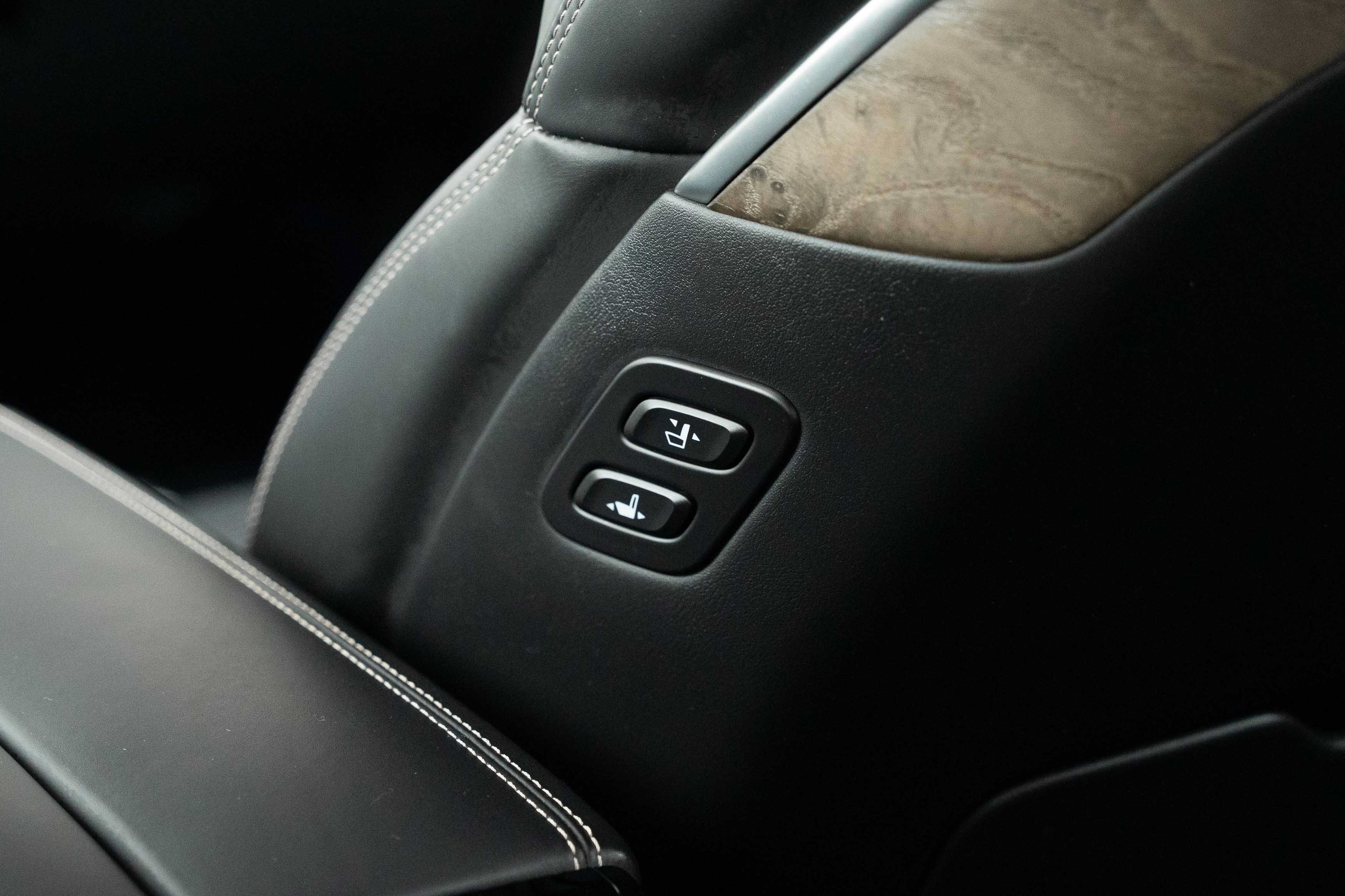 Used 2021 Genesis G90 3.3T Premium AWD/4WD image 17