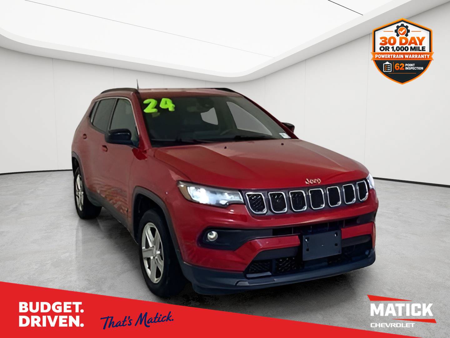 Used 2024 Jeep Compass Latitude AWD/4WD image 1
