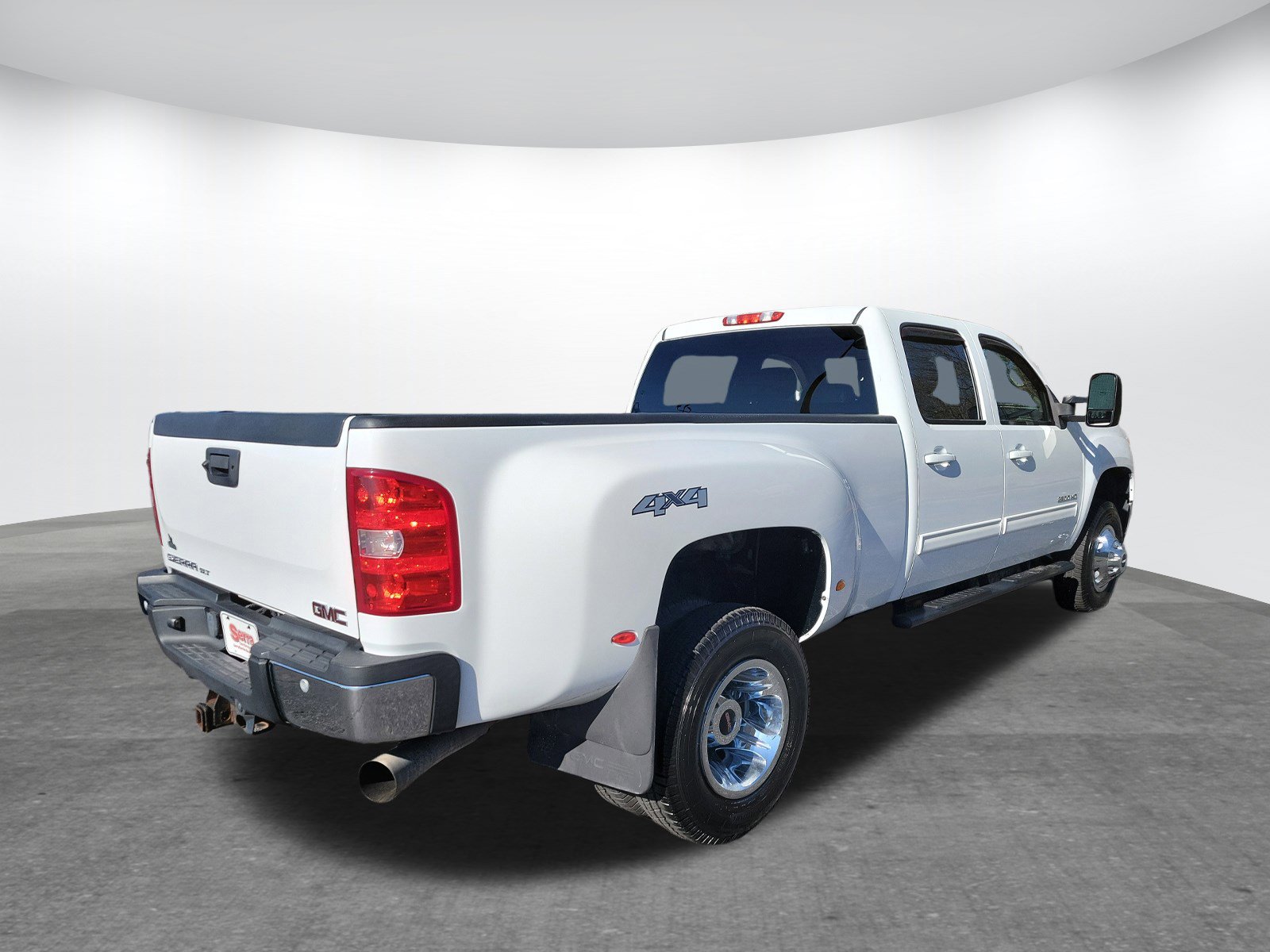 Used 2012 GMC Sierra 3500 SLT w/ SLT Convenience Package image 20