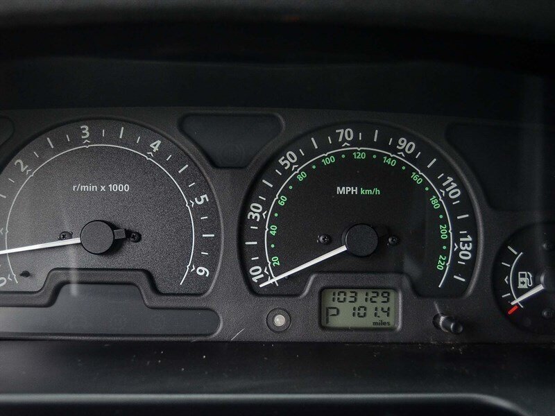 Used 2004 Land Rover Discovery S AWD/4WD image 27