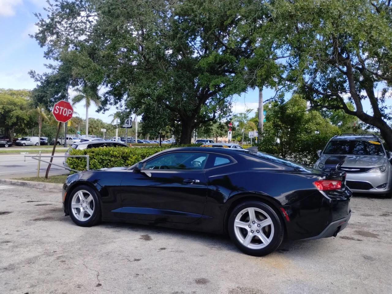Used 2016 Chevrolet Camaro LT image 5