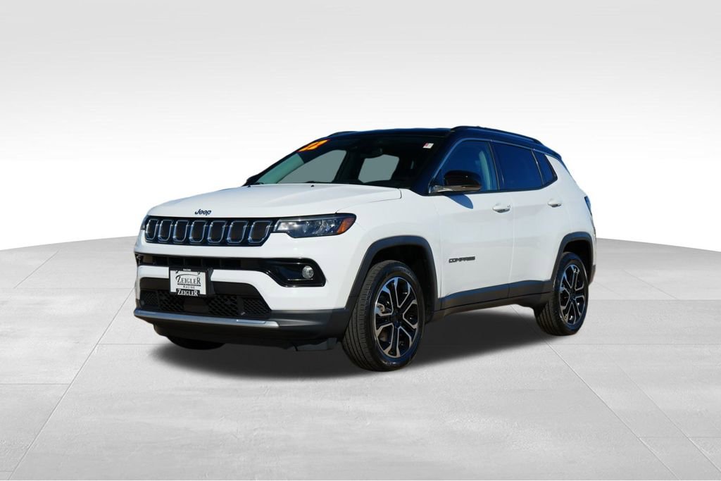 Used 2022 Jeep Compass Limited image 3