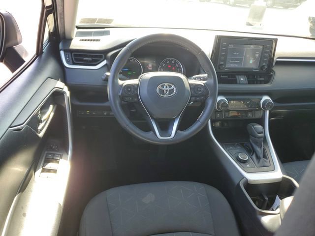 Used 2022 Toyota RAV4 XLE w/ Convenience Package AWD/4WD image 11
