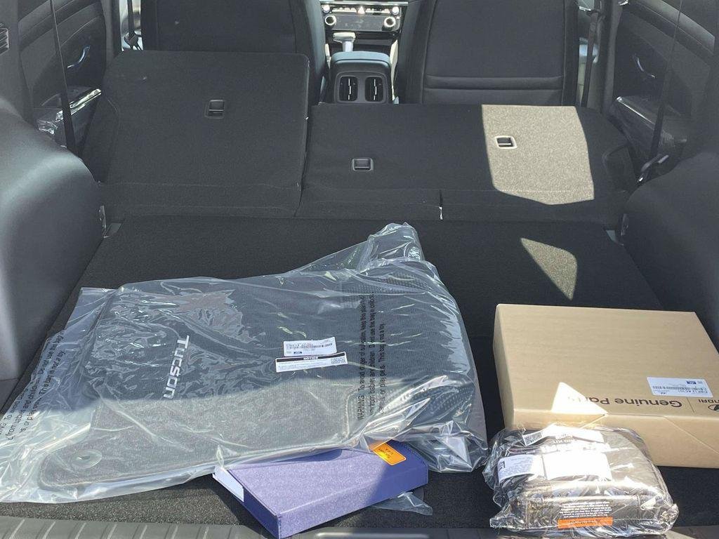New 2026 Hyundai Tucson XRT FWD image 38