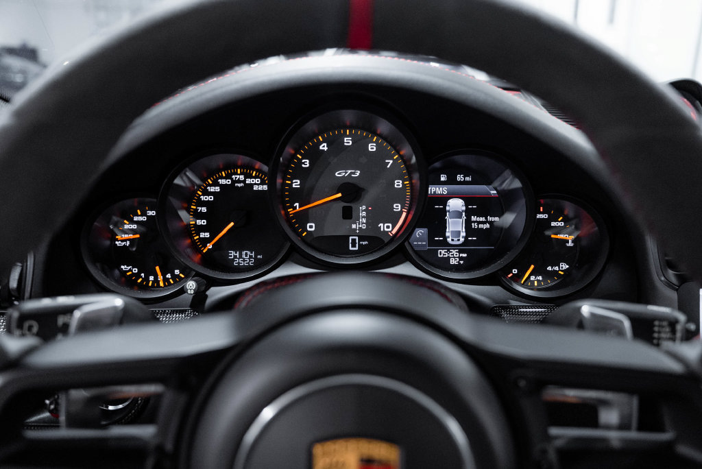 Used 2018 Porsche 911 GT3 RWD image 52