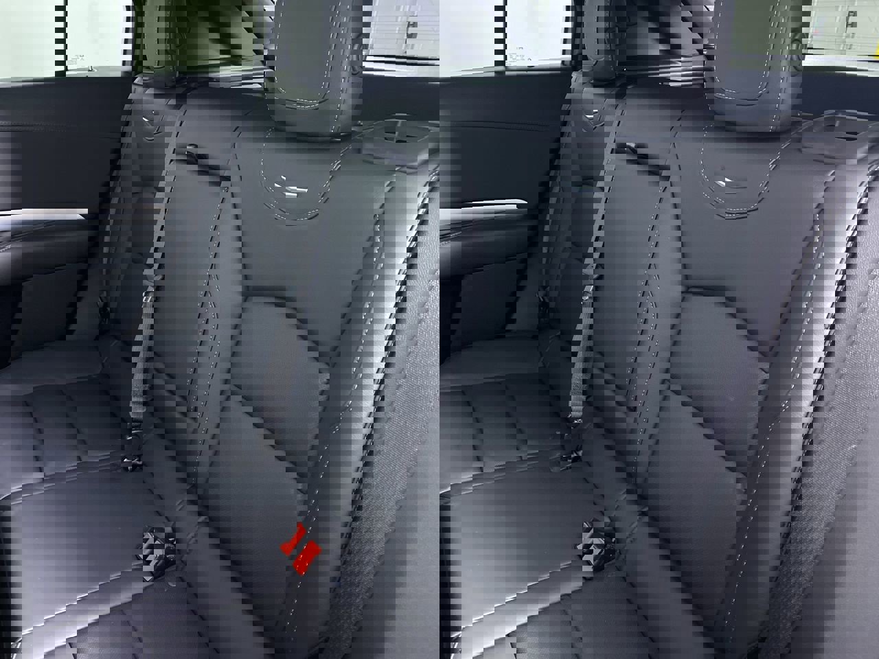 Certified 2023 Cadillac XT4 Premium Luxury w/ Technology Package image 14