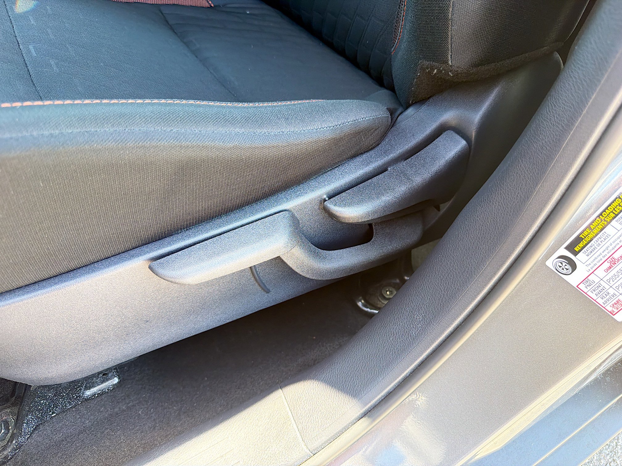 Used 2024 Nissan Kicks SR FWD image 23