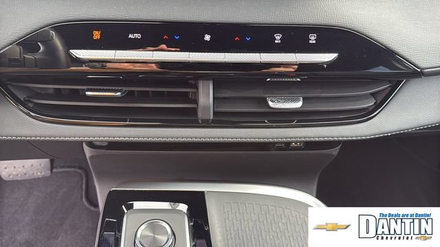Used 2026 Buick Enclave Sport Touring FWD image 24