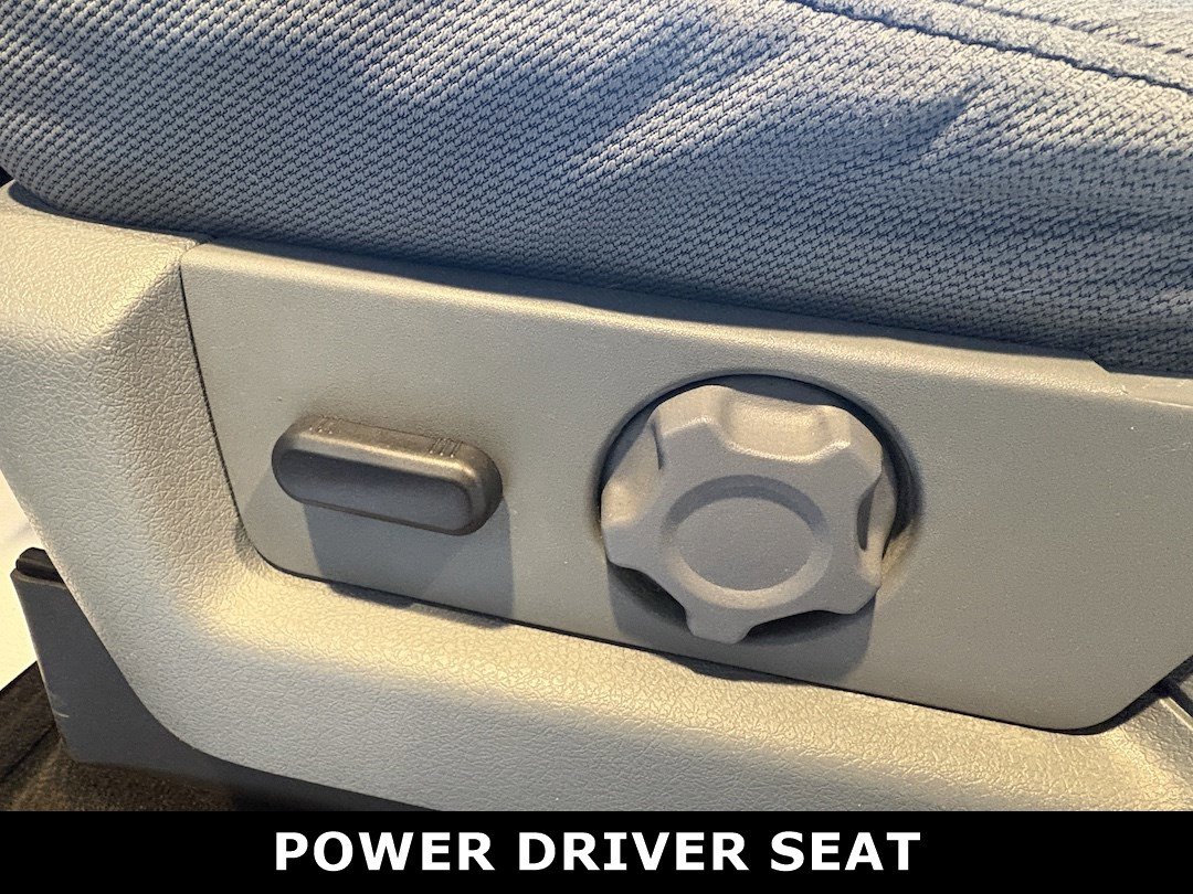 Used 2013 Ford F150 XLT w/ Luxury Equipment Group image 21