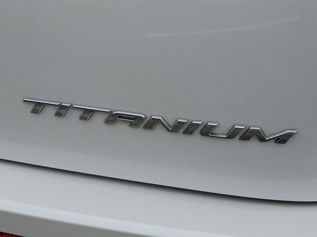 Used 2018 Ford Edge Titanium w/ Equipment Group 301A FWD image 12