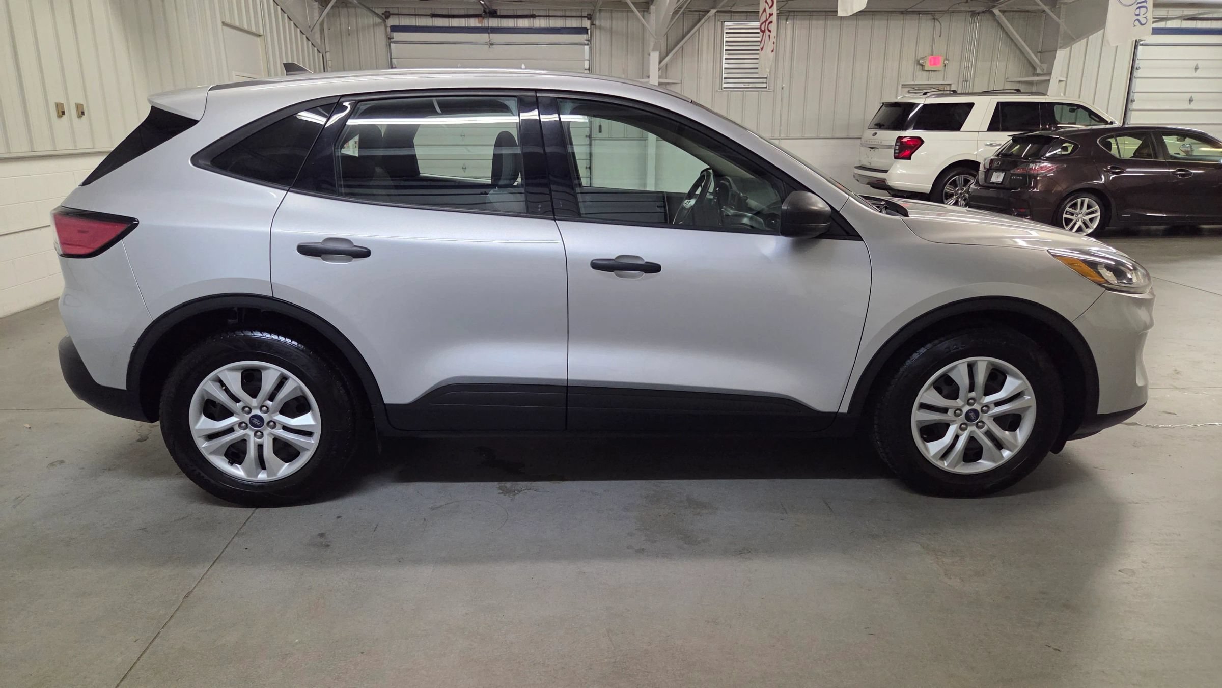 Used 2020 Ford Escape S FWD image 9