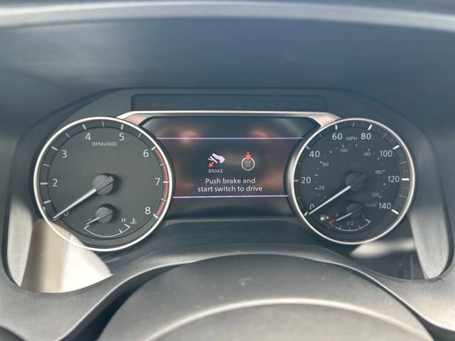 Used 2022 Nissan Rogue SV image 14