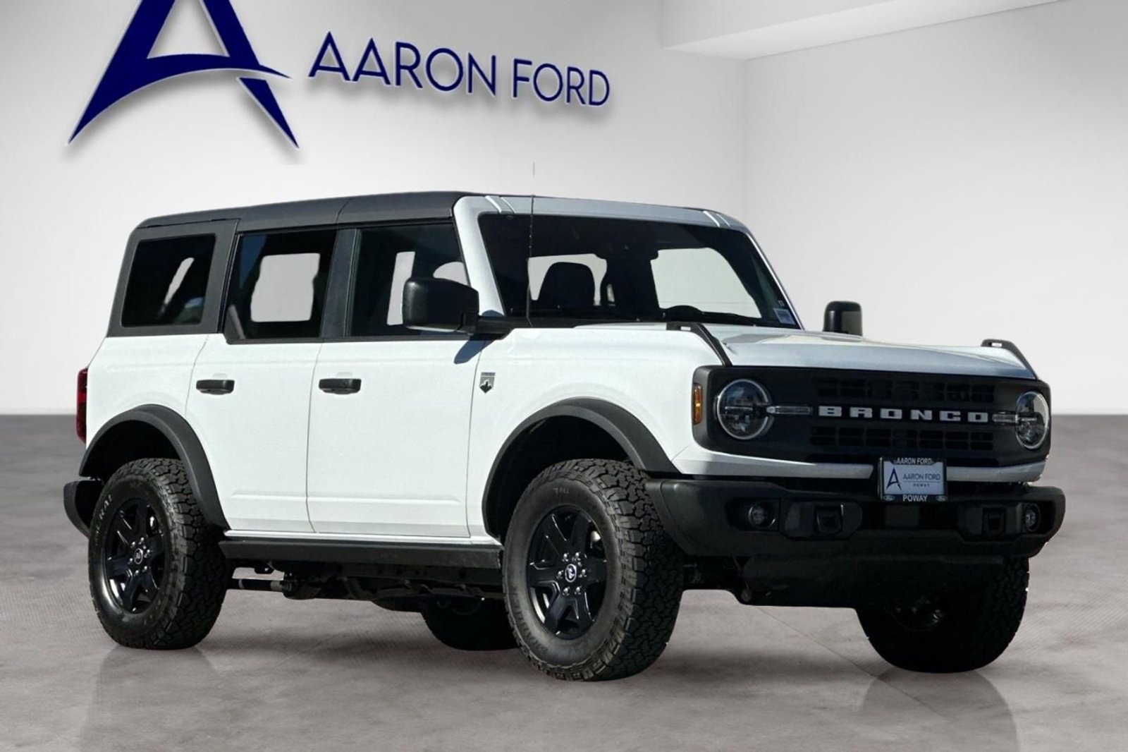 New 2025 Ford Bronco Big Bend w/ Black Diamond Package AWD/4WD image 8