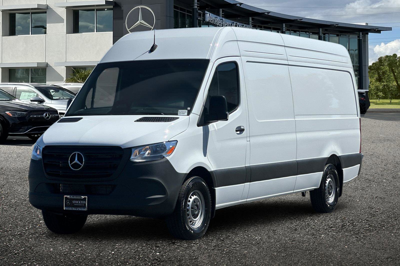 New 2025 Mercedes-Benz Sprinter 2500 image 8