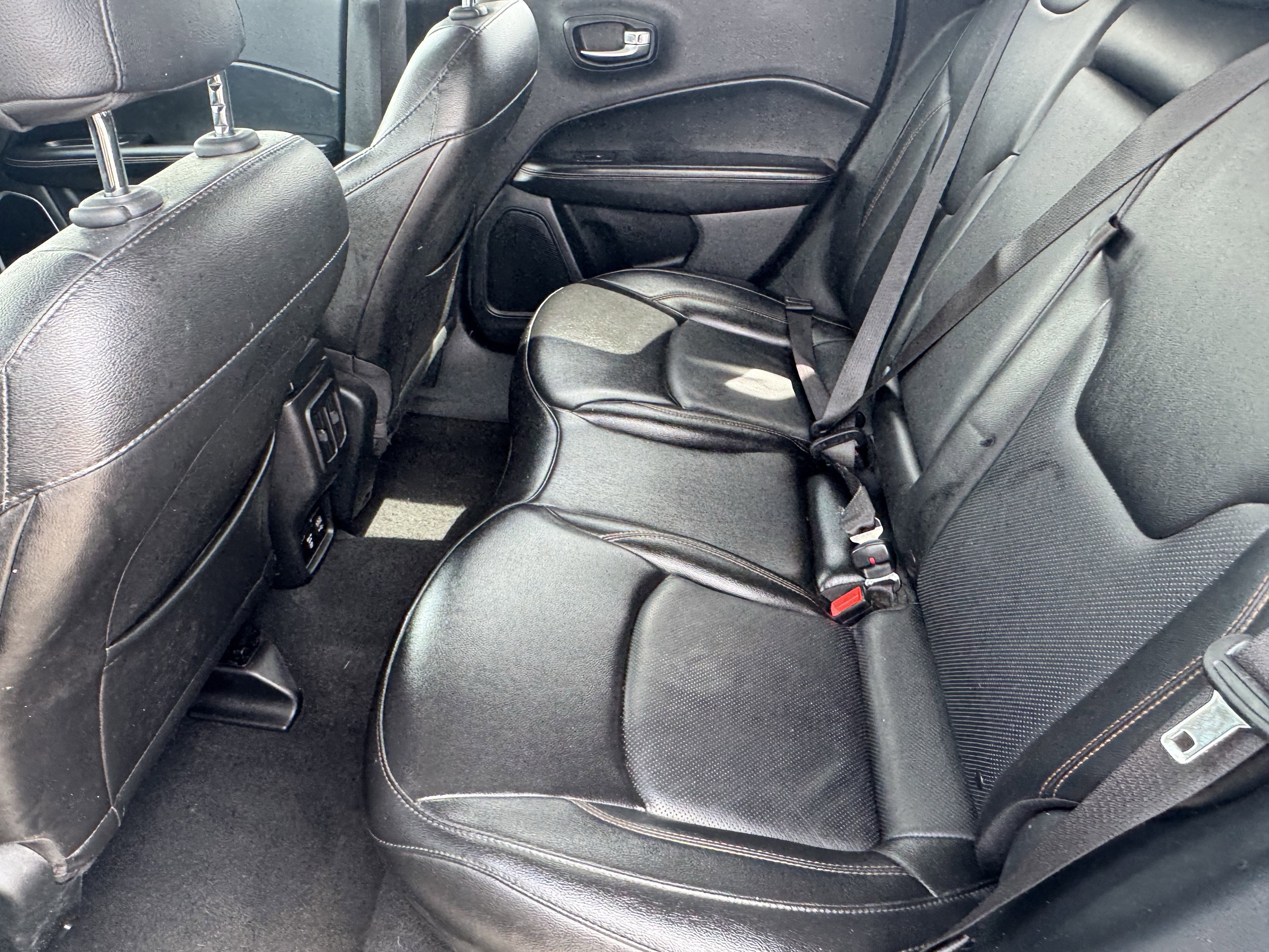 Used 2020 Jeep Compass Limited image 8