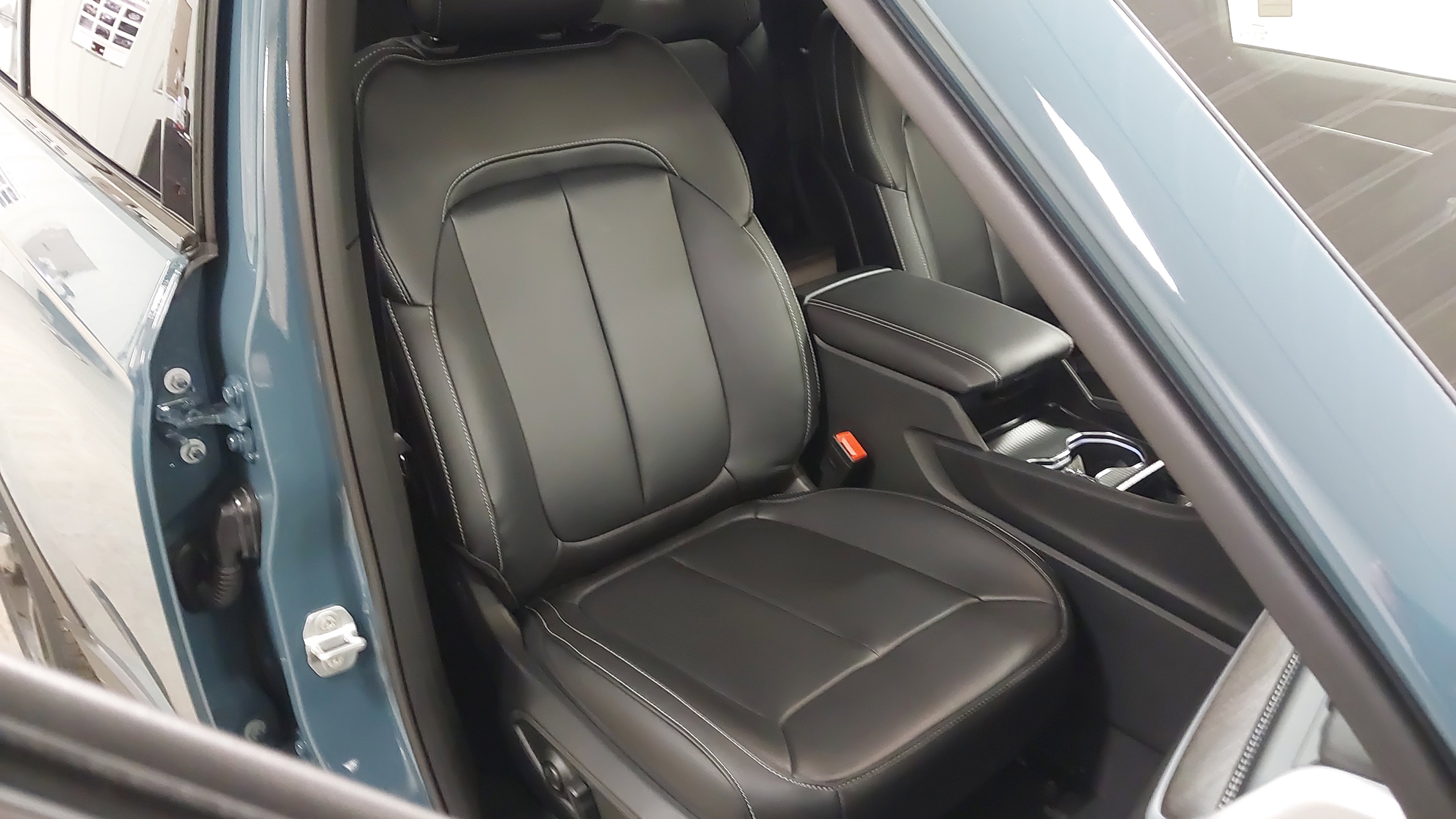 New 2026 Jeep Grand Cherokee Limited image 28