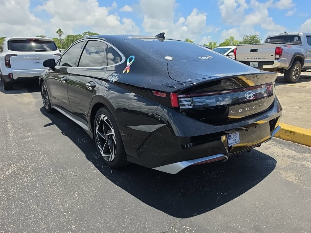 Used 2024 Hyundai Sonata SEL w/ Convenience Package FWD image 13