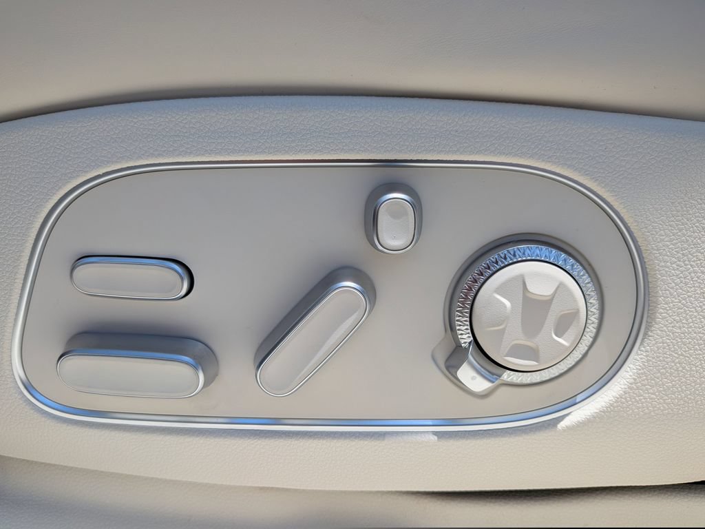 New 2026 Genesis G90 3.5T AWD/4WD image 14