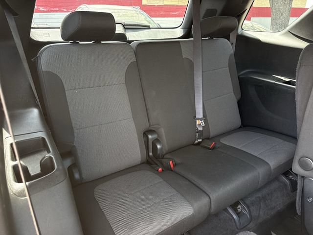 Used 2023 Chevrolet Traverse LT w/ Rear Camera Mirror Package AWD/4WD image 32
