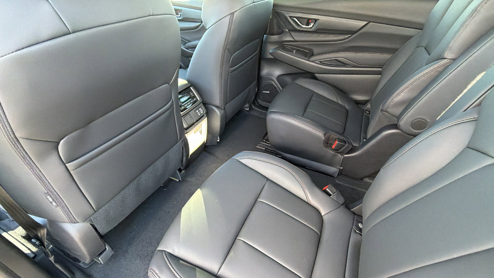 New 2026 Subaru Ascent Limited Bronze image 24