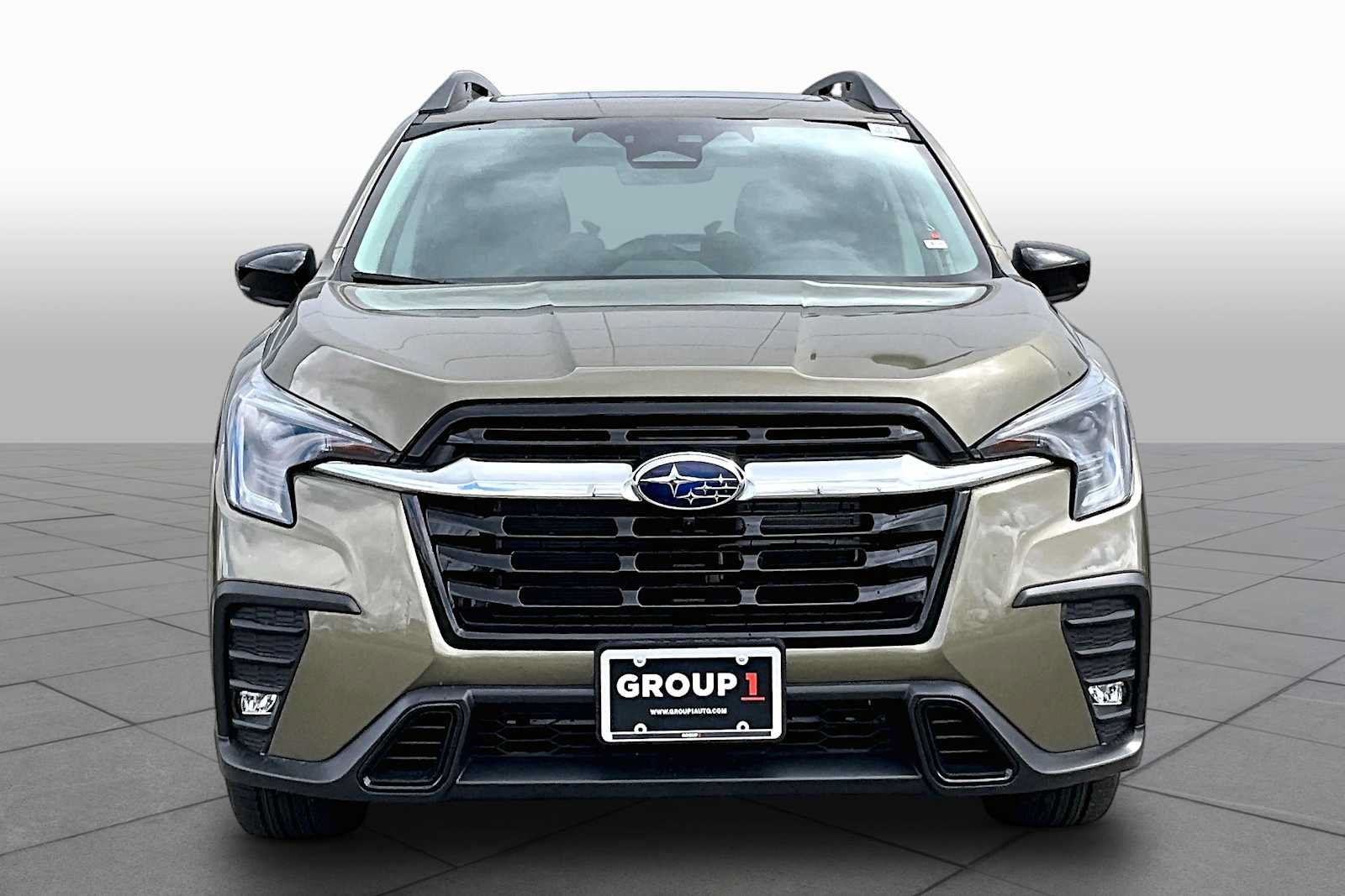 New 2026 Subaru Ascent Limited AWD/4WD image 3