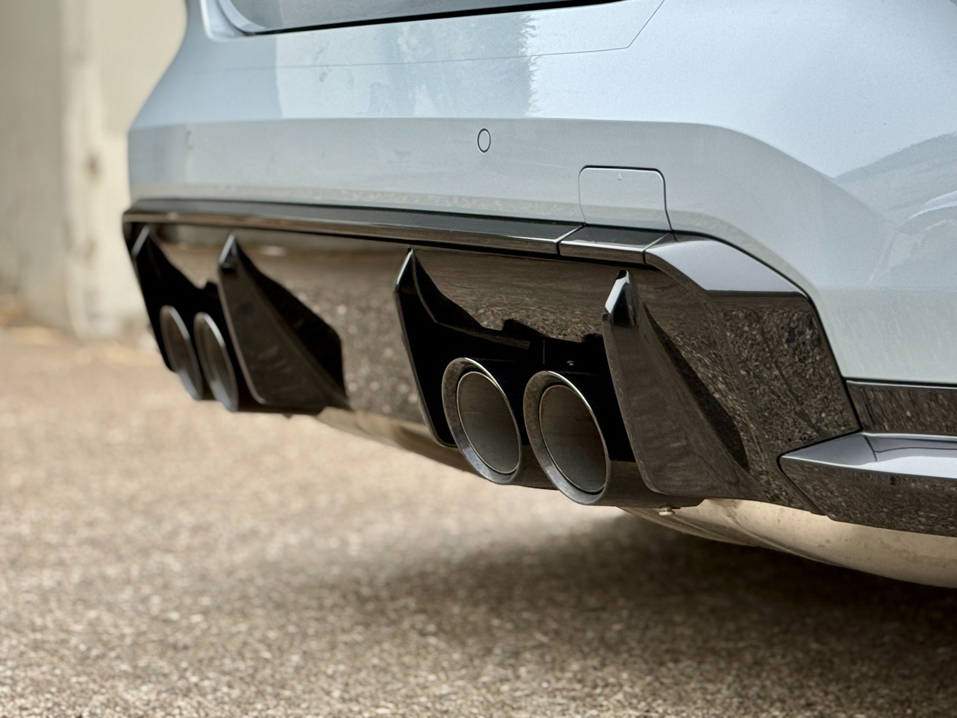 Used 2024 BMW M4 Competition RWD image 27