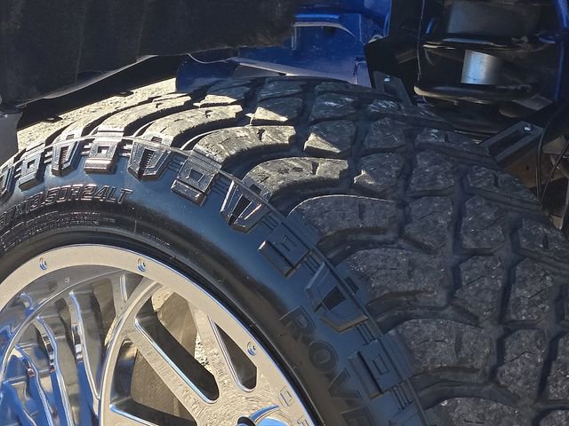 Used 2018 Chevrolet Silverado 1500 LT w/ Texas Edition image 10