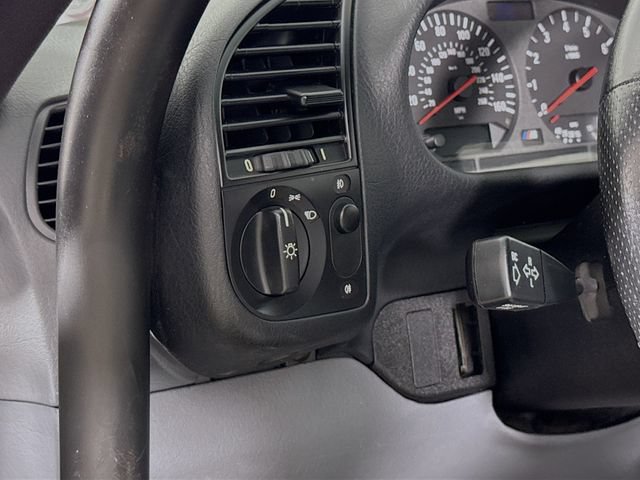 Used 1998 BMW M3 Coupe RWD image 10