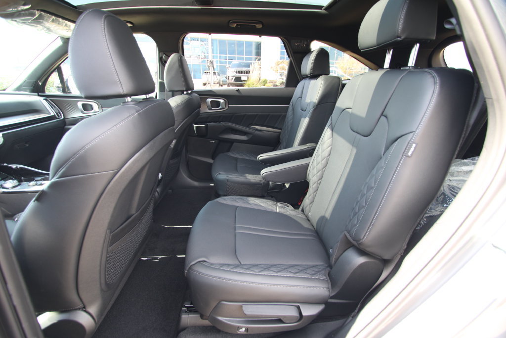 New 2026 Kia Sorento SX Prestige AWD/4WD image 7