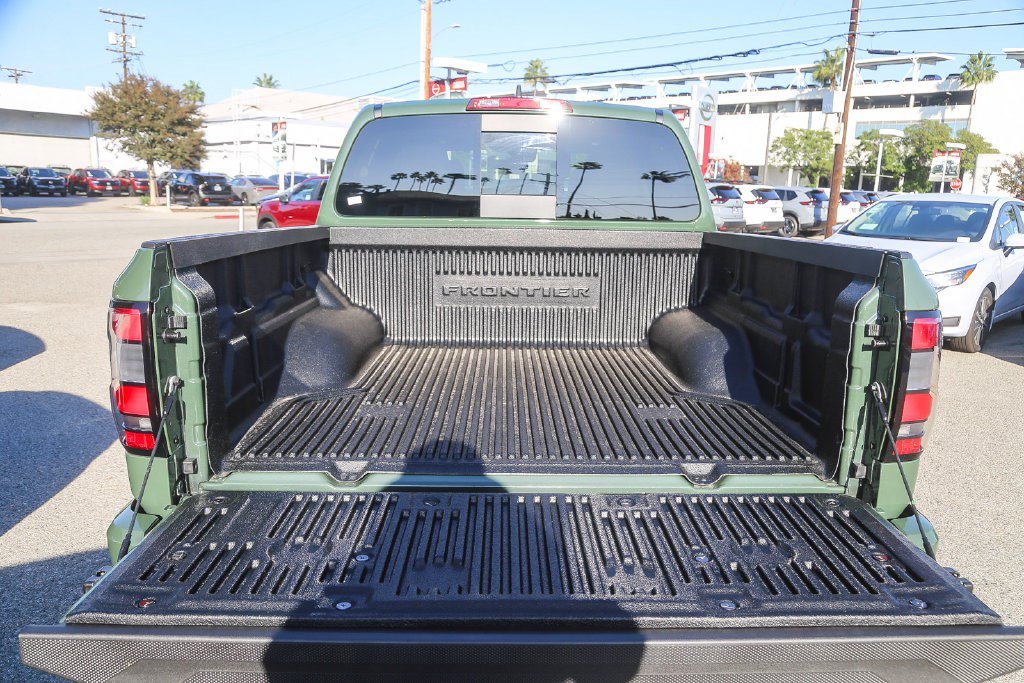New 2026 Nissan Frontier SV w/ Tow Package RWD image 11